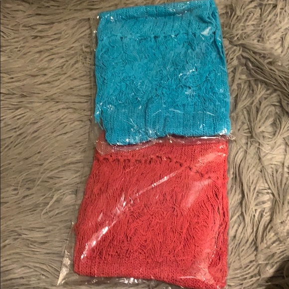UNUSED SCARVES AQUA AND HOT PINK - Picture 1 of 3